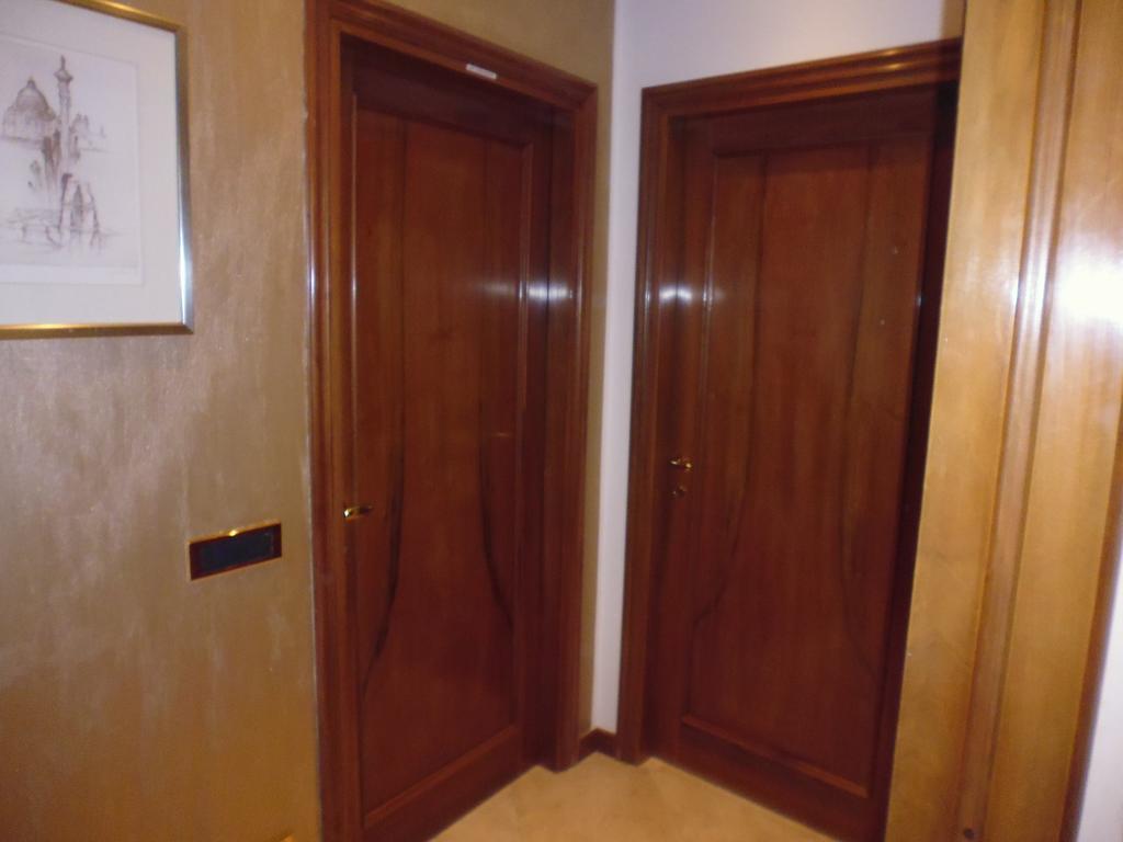 Residenza Ca' Brighella Apartment Venice Luaran gambar