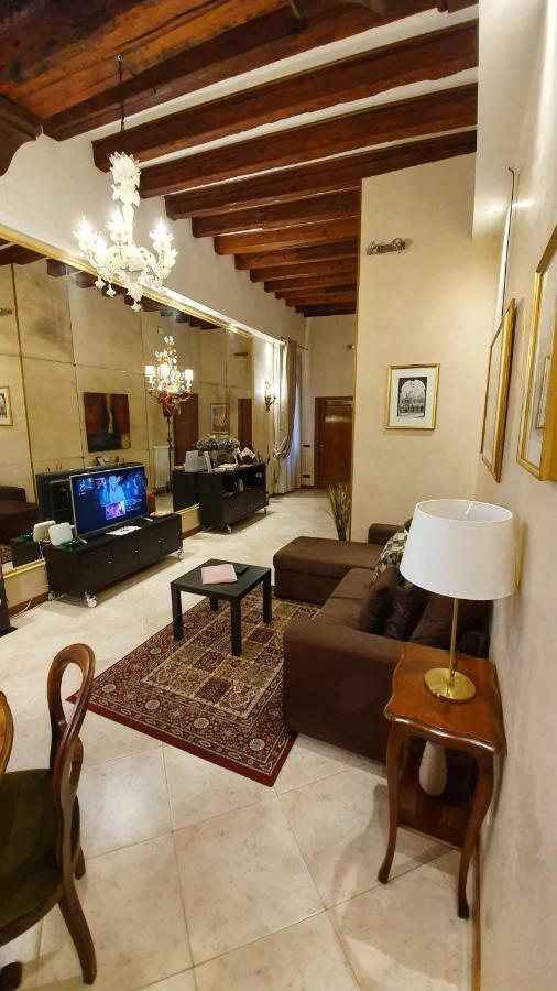 Residenza Ca' Brighella Apartment Venice Luaran gambar